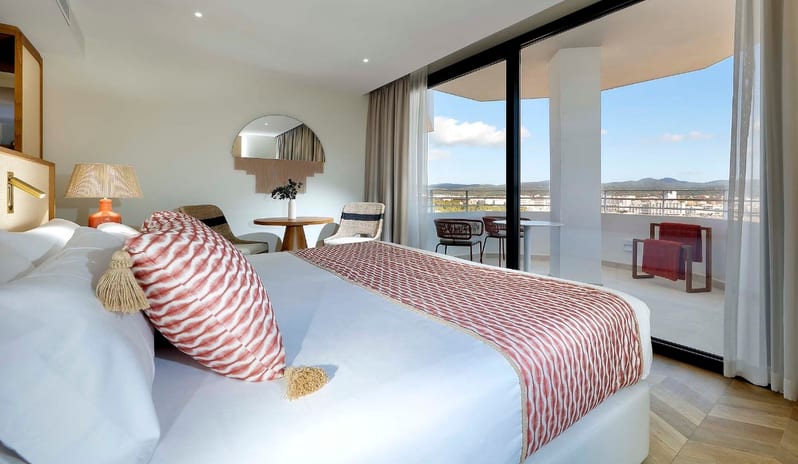 Deluxe Sea View